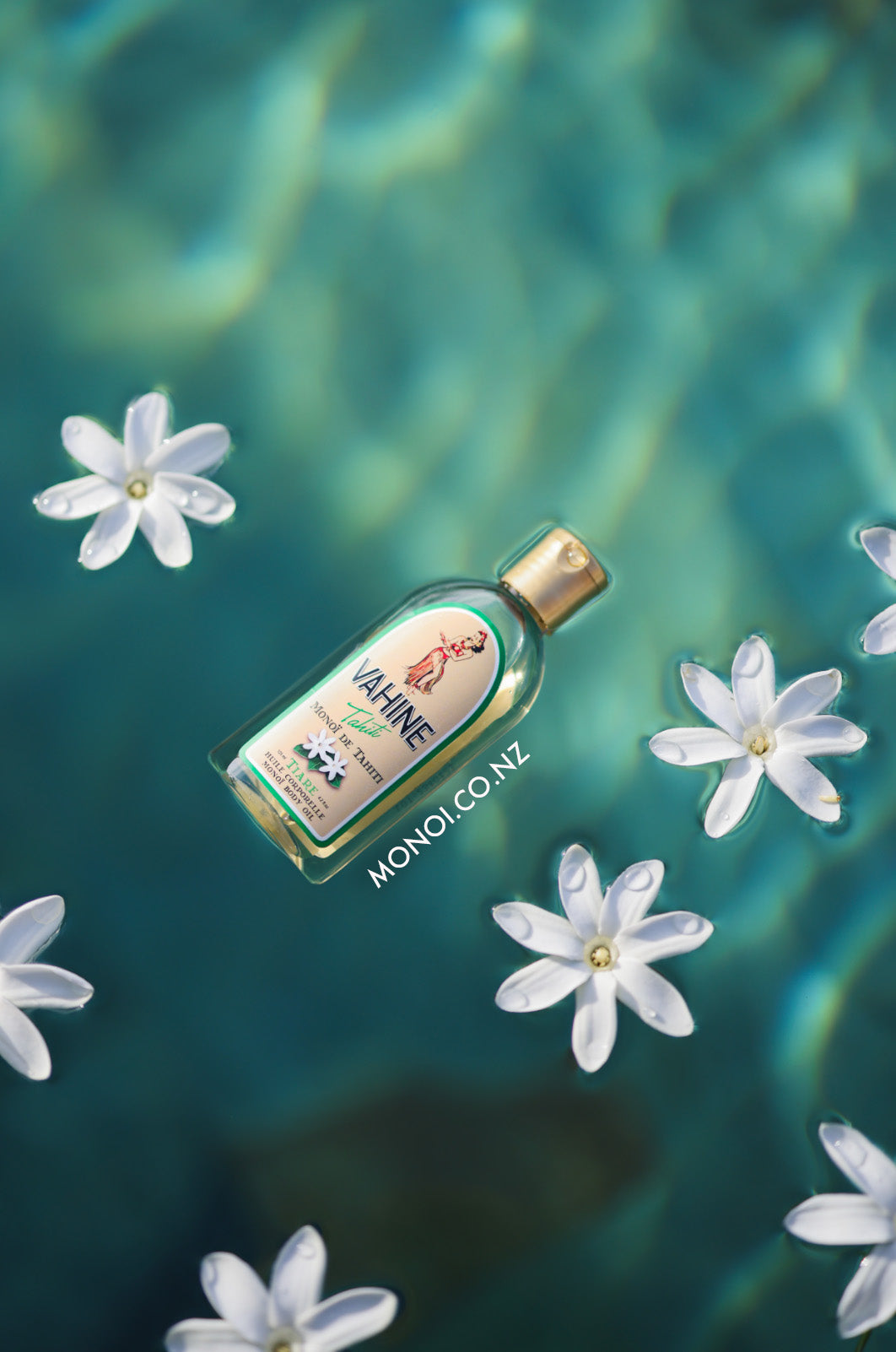 The Scientifically Proven Benefits of Monoi Oil