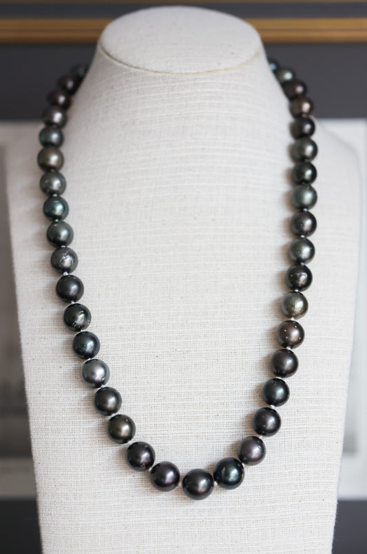 Tahitian Pearl Necklace