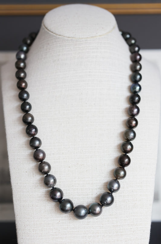 Tahitian Pearl Necklace