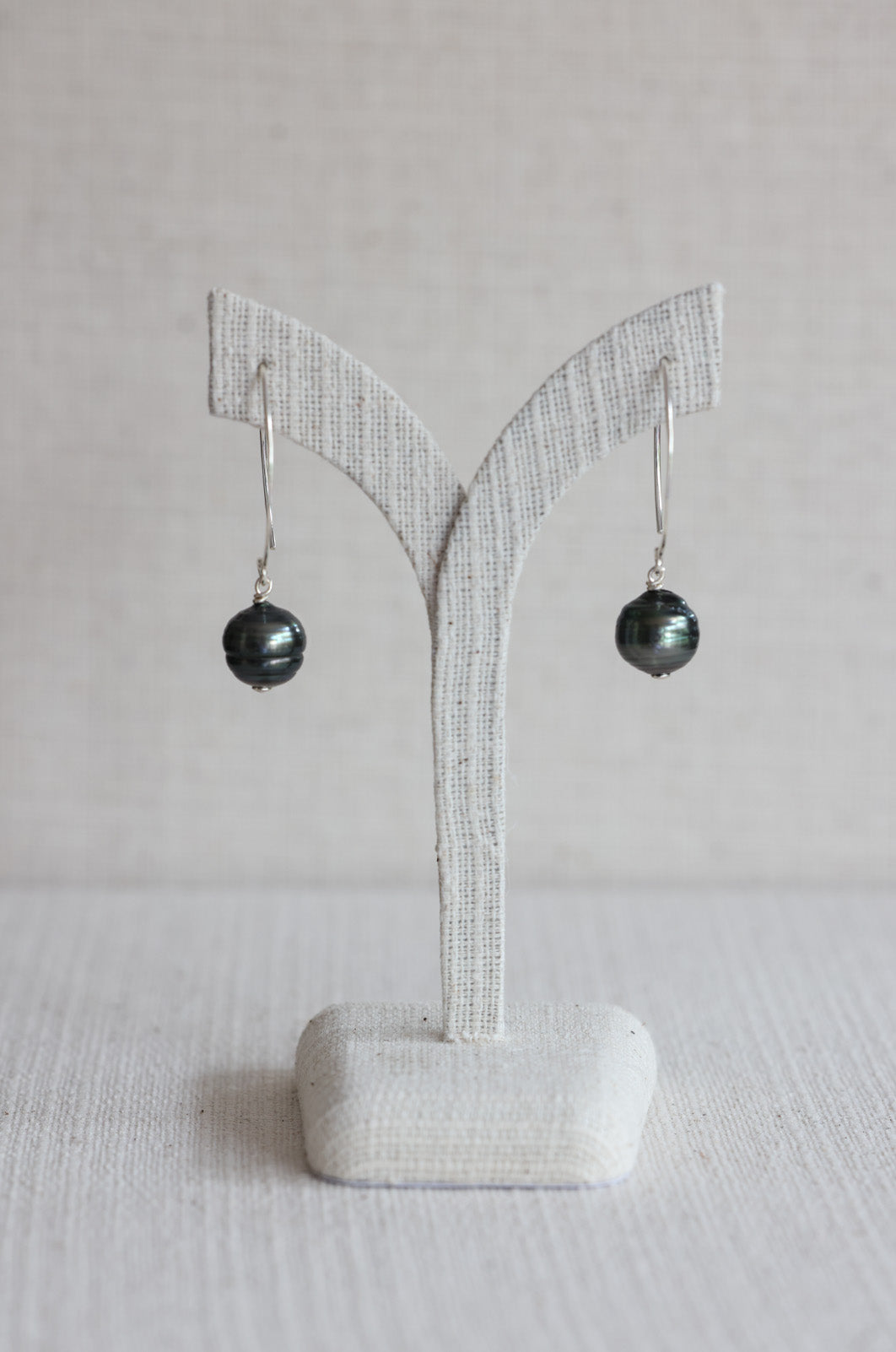 Tahitian Pearl Drop Earrings (11mm)