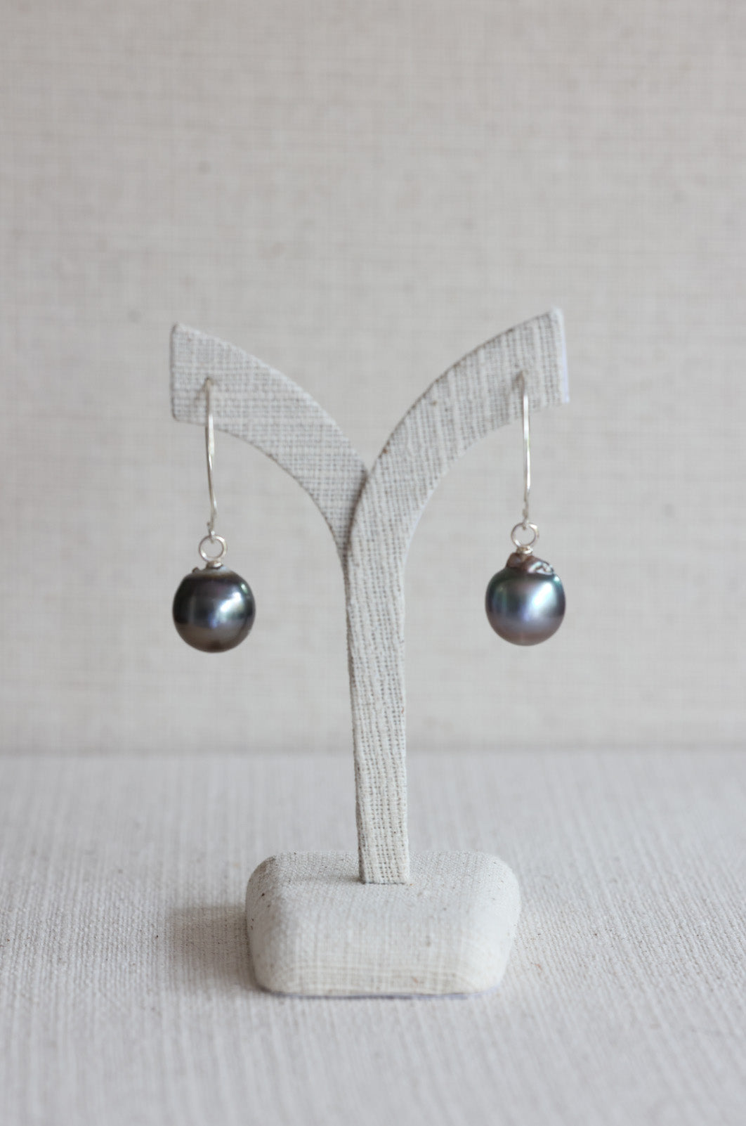 Large Tahitian Pearl Drop Earrings (14mm)