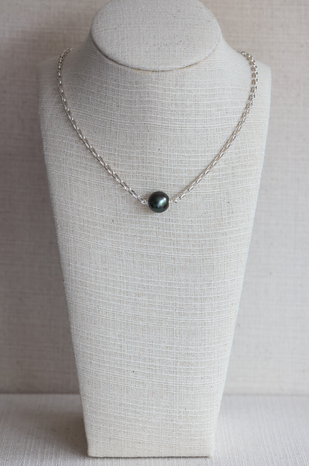 Tahitian Pearl Pendant On Italian Chain (12mm)