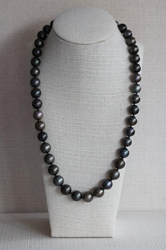 Tahitian Pearl Necklace (12mm - 13mm)